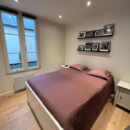 Apartment Le Parisien Paris