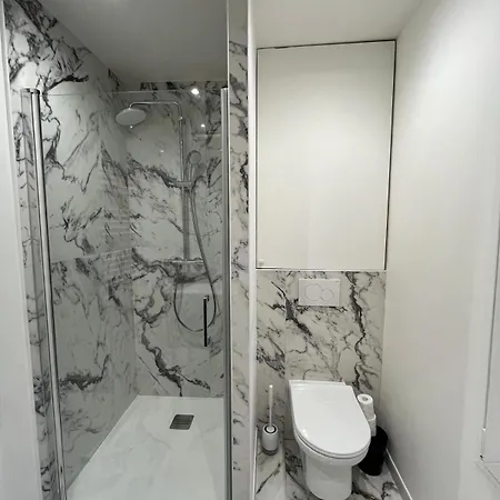 Le Parisien Apartment